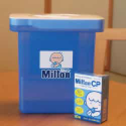 ミルクセット(洗浄用ぶらし、哺乳瓶洗浄容器及び錠剤)